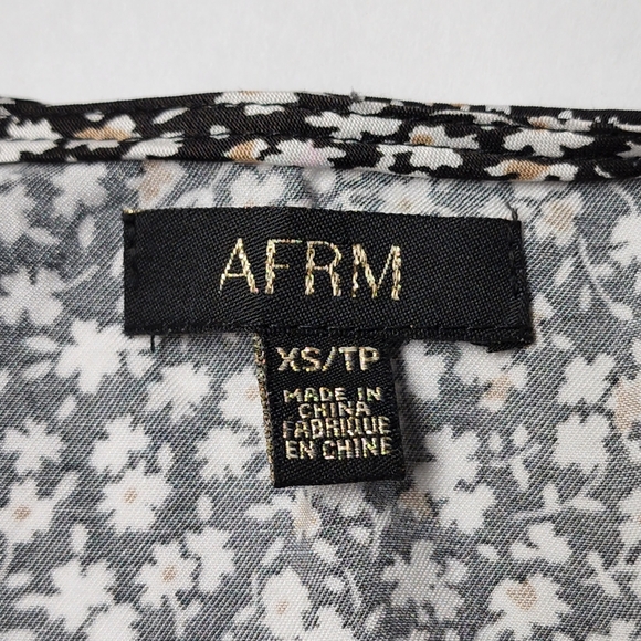 AFRM tiny flower mini wrapped dress Size XS - Picture 5 of 6